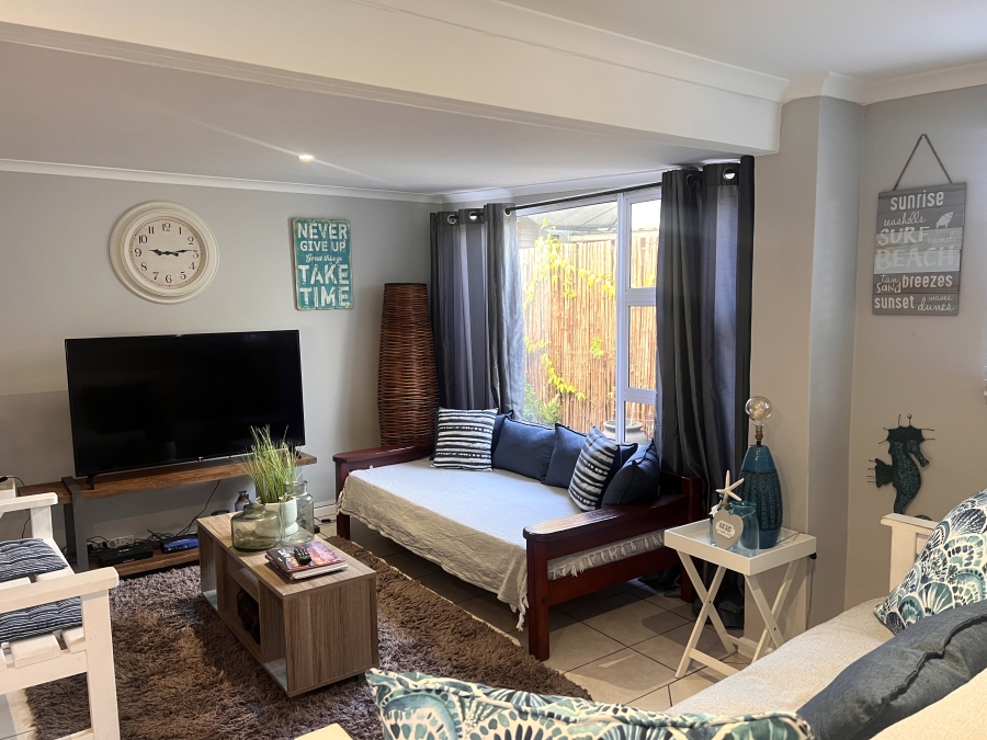 To Let 1 Bedroom Property for Rent in Melkbosstrand Central Western Cape